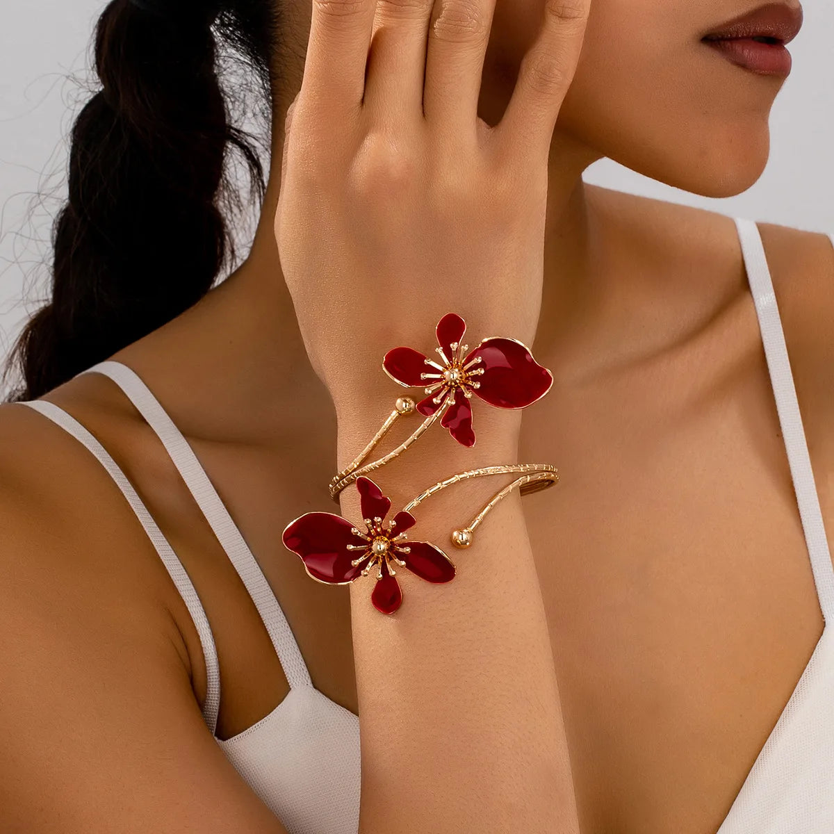 Leticia | Armlet
